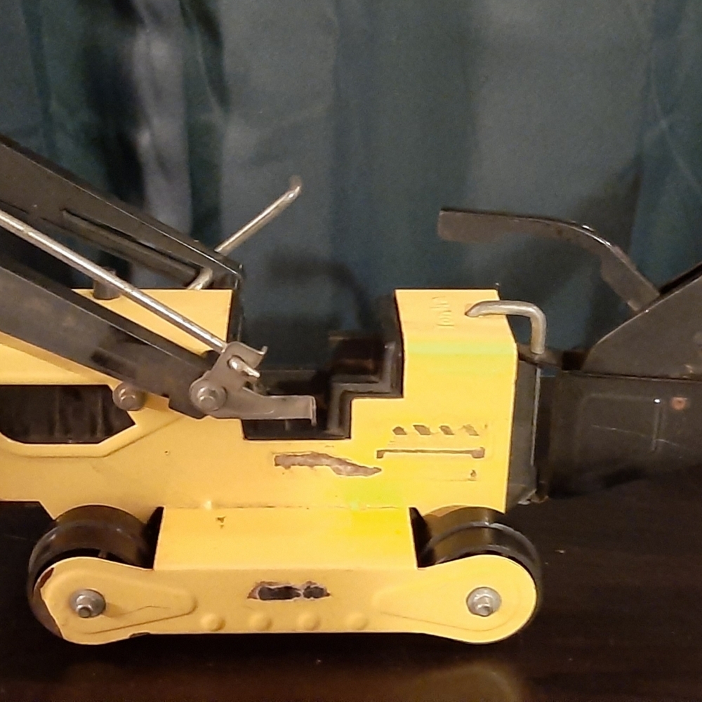 TONKA TRACTOR
